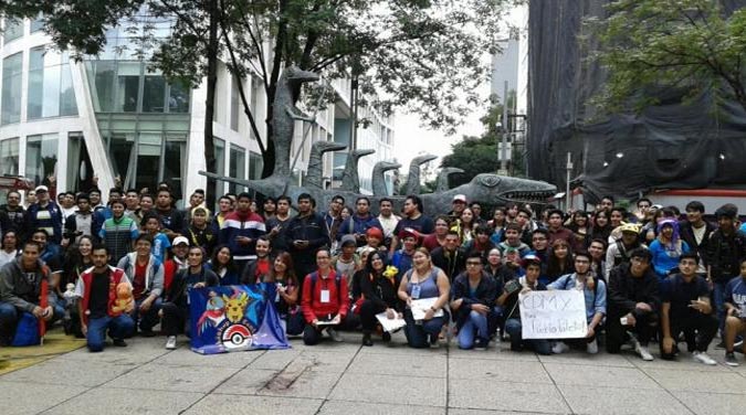 Comunidad de Pokémon GO en México en Paseo de la Reforma